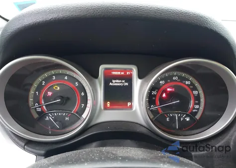 2017 Dodge Journey Sxt z USA, uszkodzony, nr VIN 3C4PDCBG6HT576074